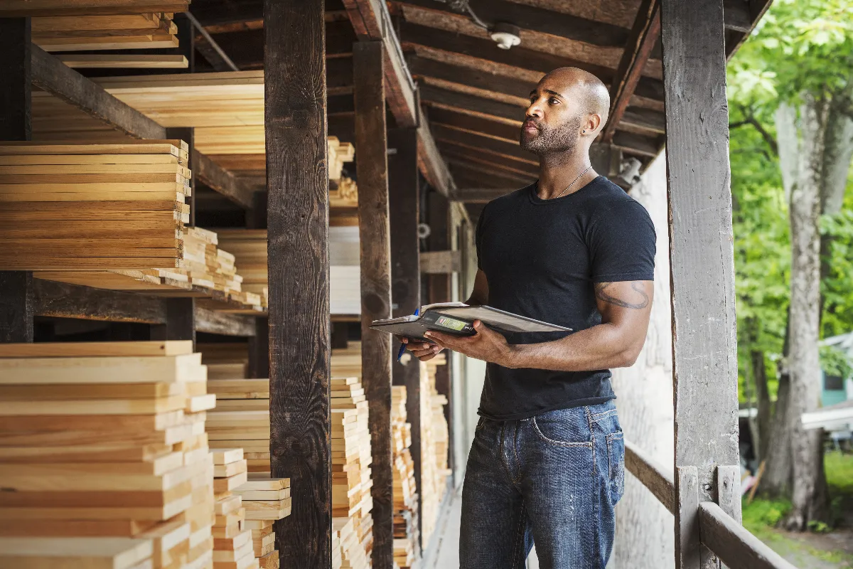 prix-du-bois-douglas-tout-savoir-sur-la-charpente-en-douglas